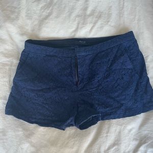 Madewell Lace detail navy short